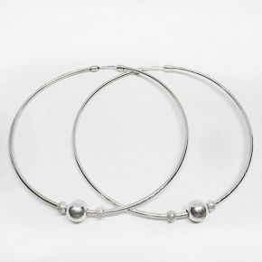 Крупные серьги кольца из серебра 925 с 3 шармами