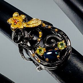 Авторское кольцо серебро 925 с натуральным темным опалом, гранатом и хризолитами, родирование в 2 тона