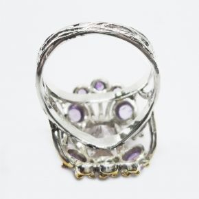 Авторское кольцо из серебра 925 с натуральным розовым кунцитом и аметистами, с родированием в 2 тона