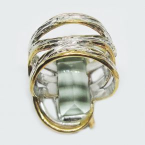 Авторское кольцо из серебра 925 с крупным празиолитом зеленым аметистом и оттеночной позолотой