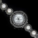 Серебряные часы 925 с натуральными марказитами и жемчугом